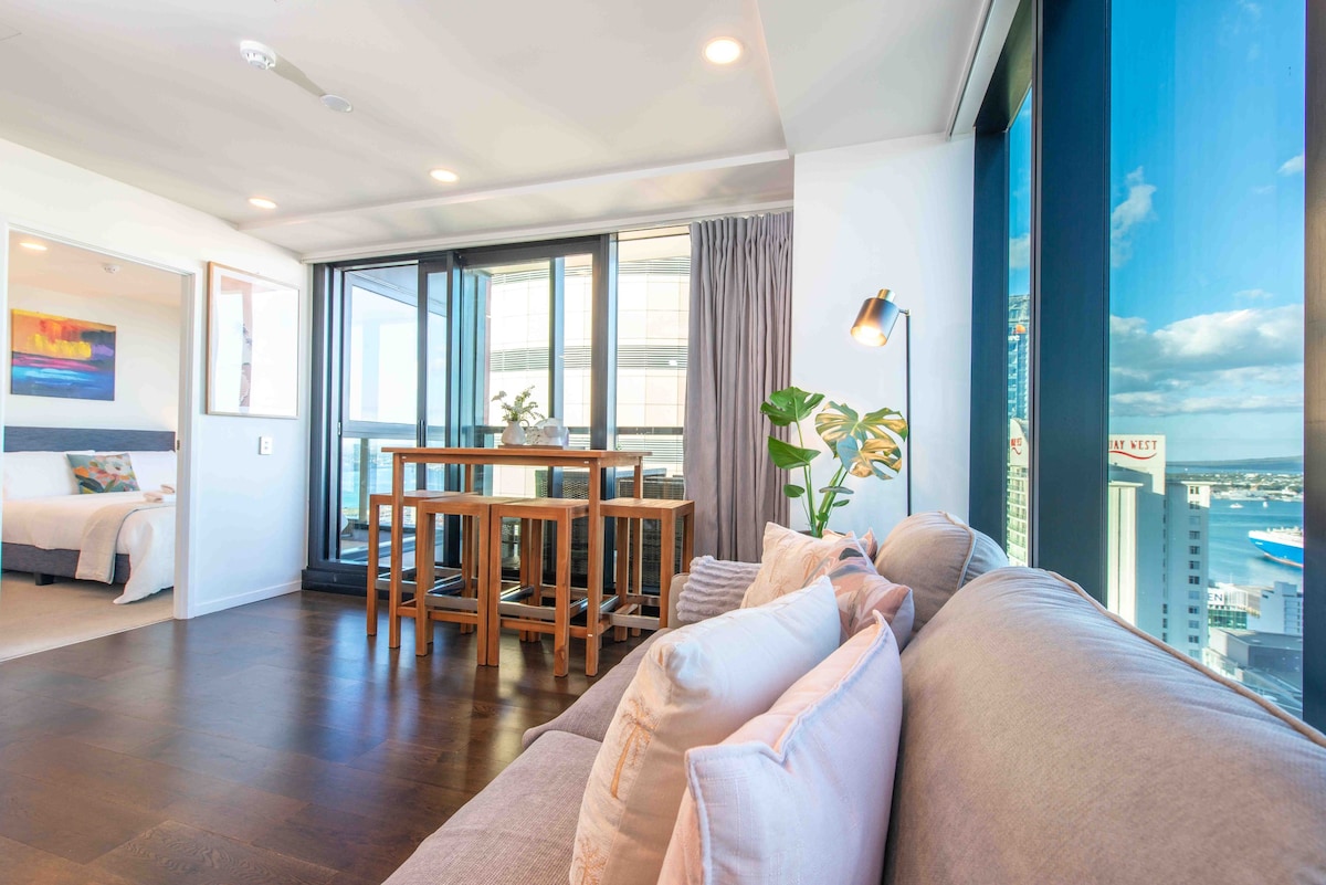 Seaview 2BR Penthouse Apt in Britomart