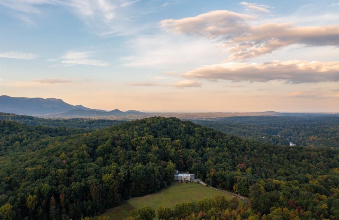 Sugar Hill Farm Retreat, Mountain View’s, Spa