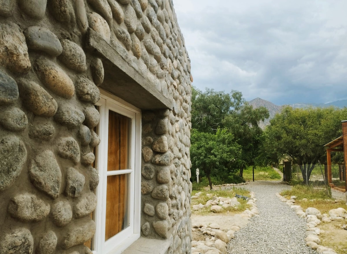 Casa rural, vista al cerro