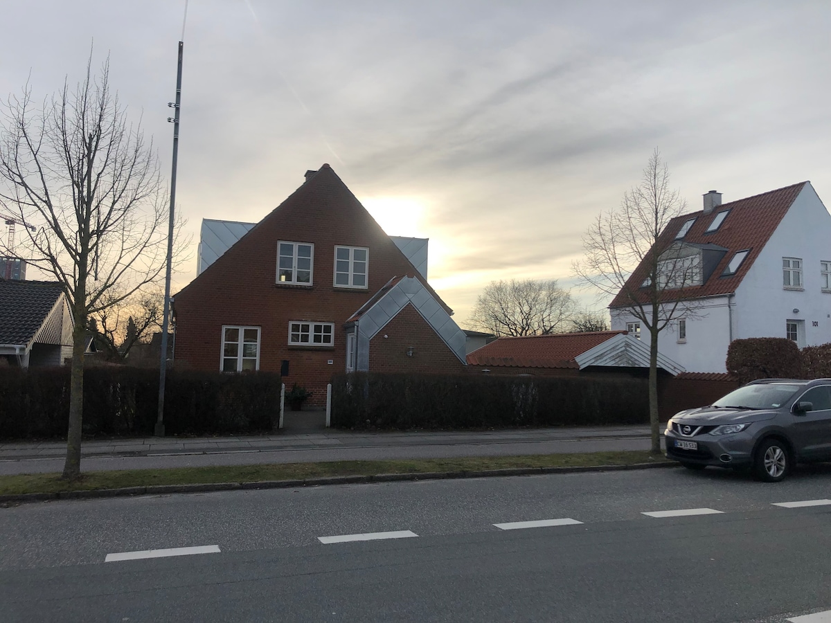 Hus med have på Christiansbjerg