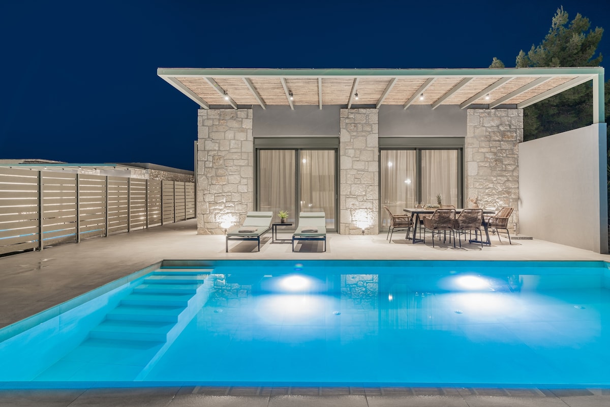 Alypius Luxury Villas - Fiore d' Amore