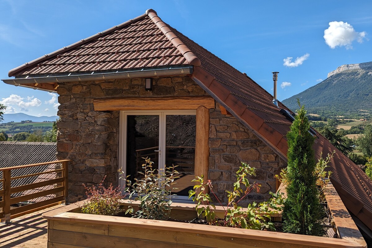 Gîte à la montagne avec terrasse