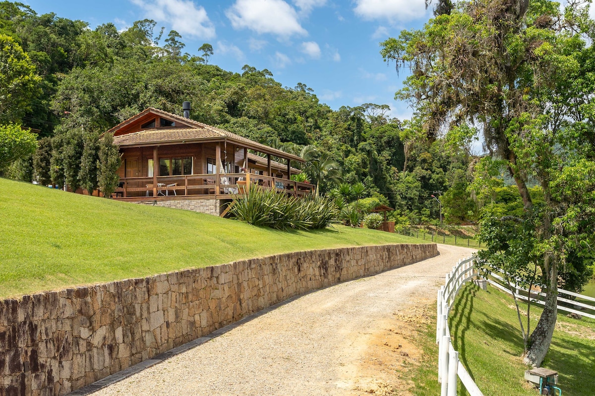 Sítio Casa do Lago - Quadra BT e piscina - Biguaçu