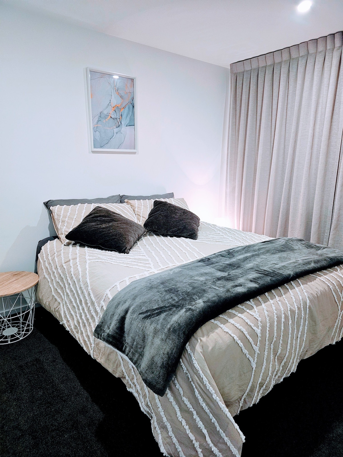 Entire Cosy Private Unit︱King Bed︱Full Kitchen