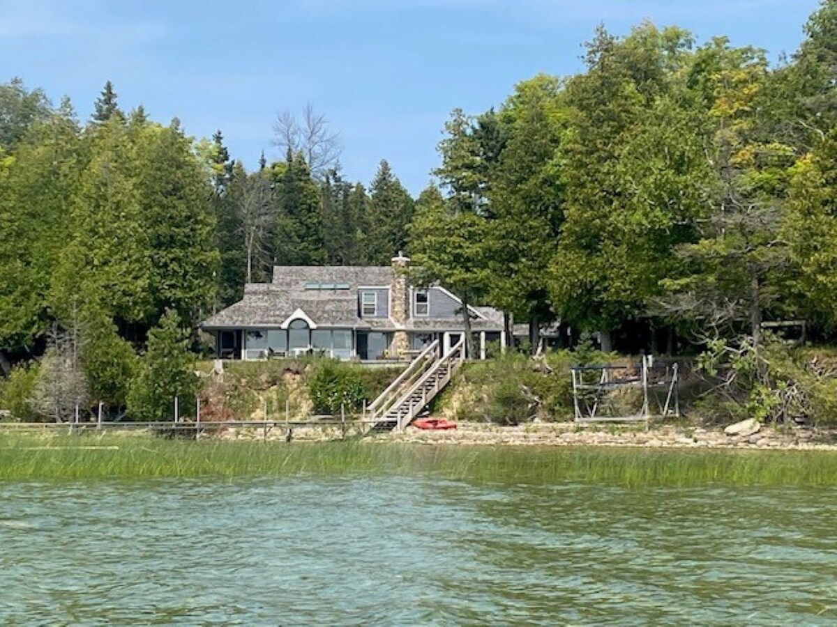Luxury Lake Michigan  Property (Sister Bay!)