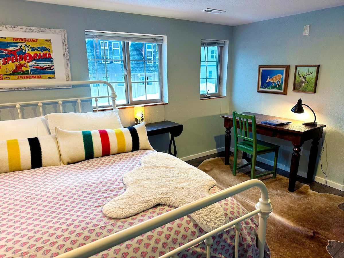 冰川之家（ Glacier House ）价格实惠、可爱的房间！