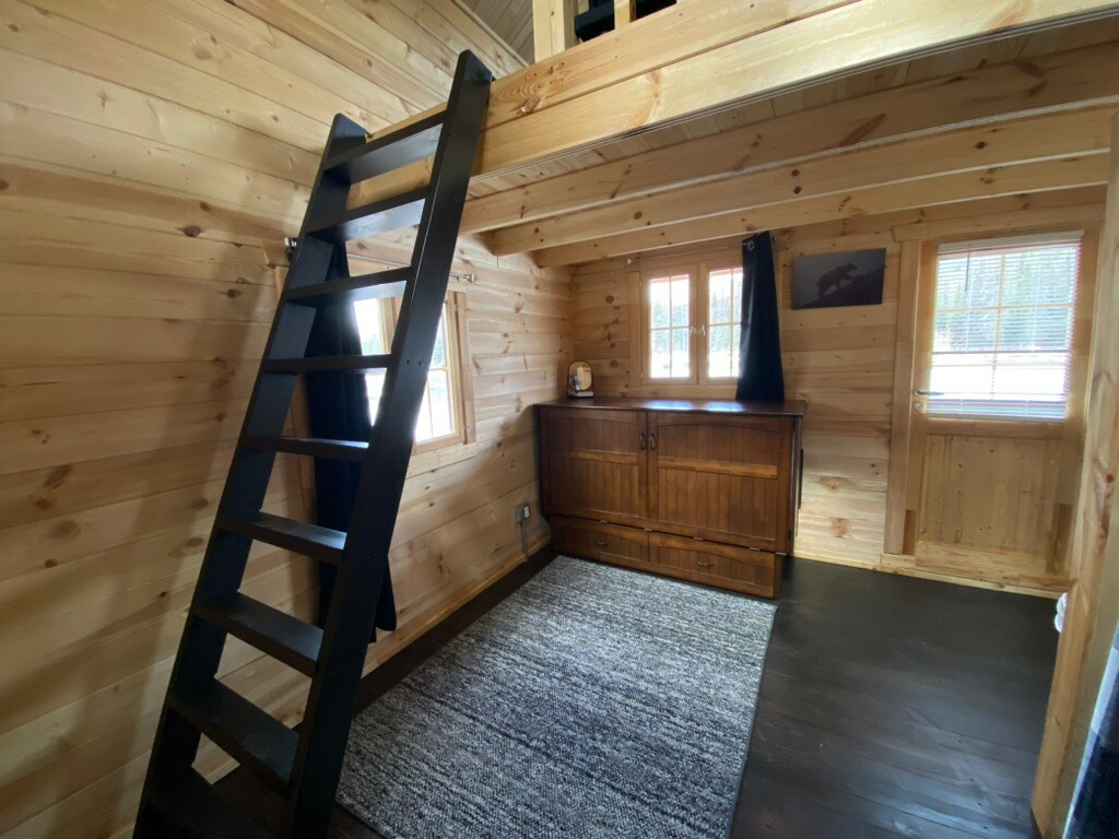 Panorama Mtn Tiny Home Cabin