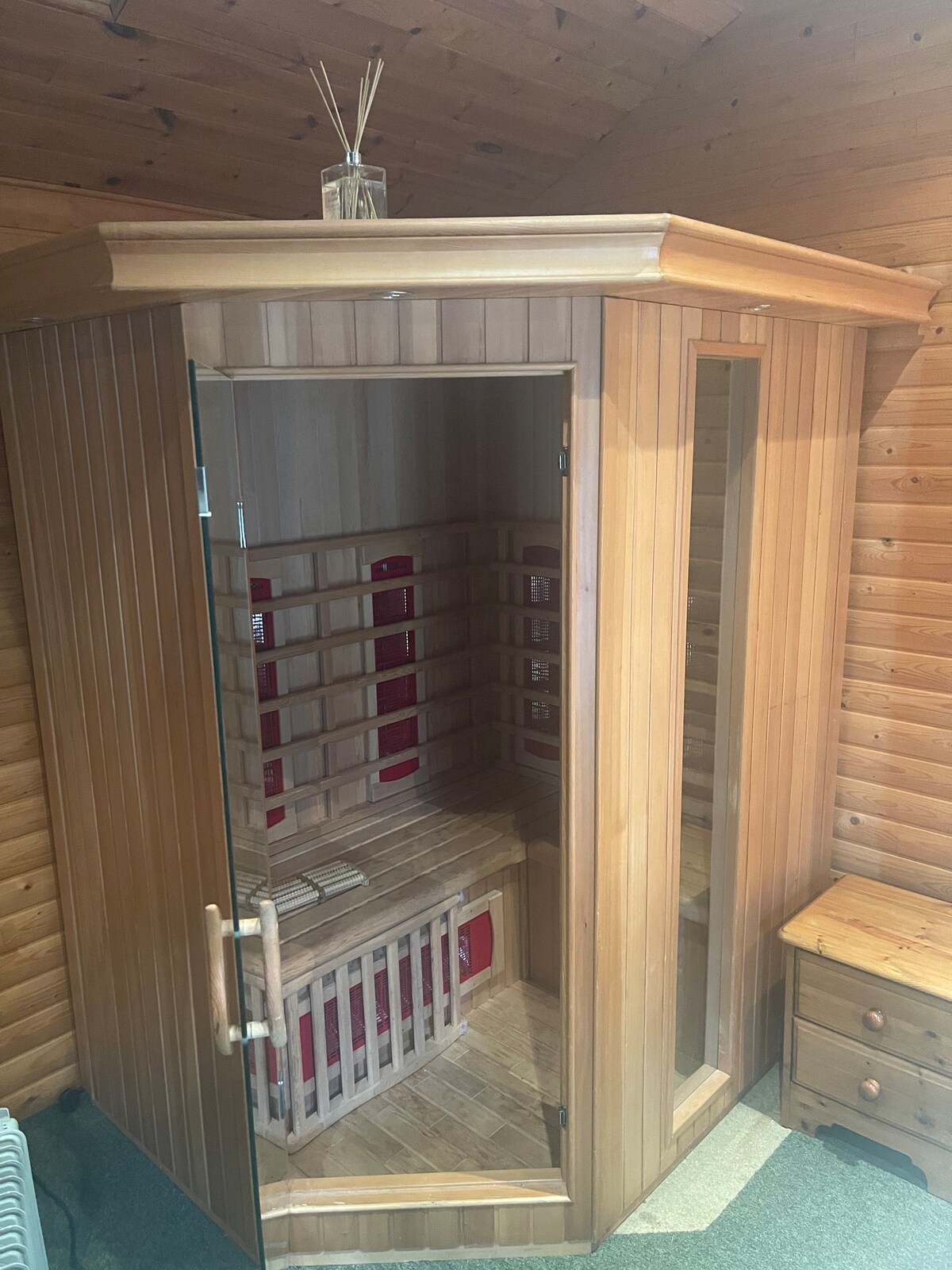 The Snug - Luxury En-suite Cabin wt Sauna in Grays