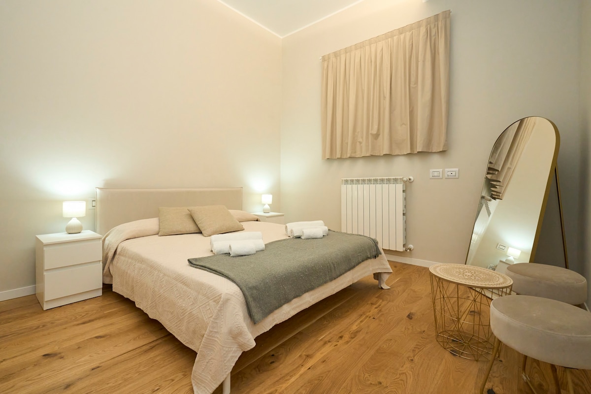 [Duomo Luxury Loft] 1 Minute Walk from DUOMO