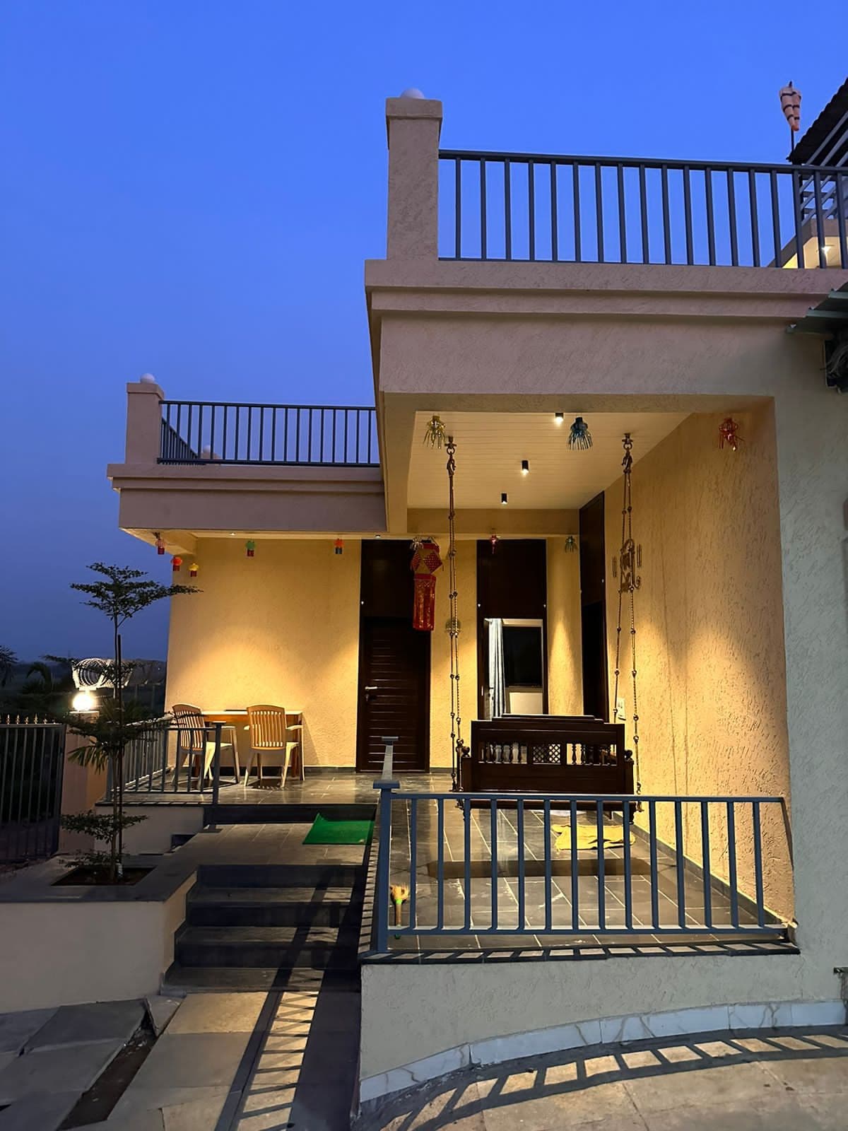 Shakti Villa: Rustic Farm Stay Pvt Bedroom & Bath