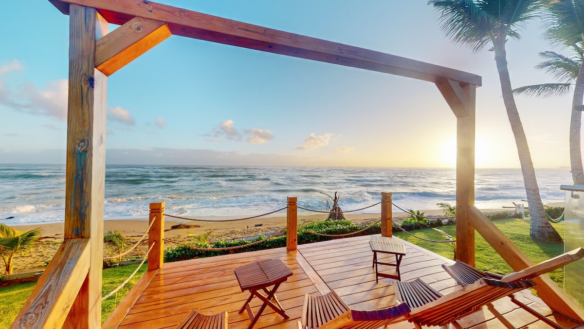 Cabarete Paradise : Your Beachfront Oasis Villa
