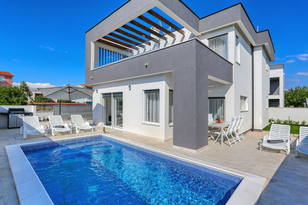 Villa Linda with private pool