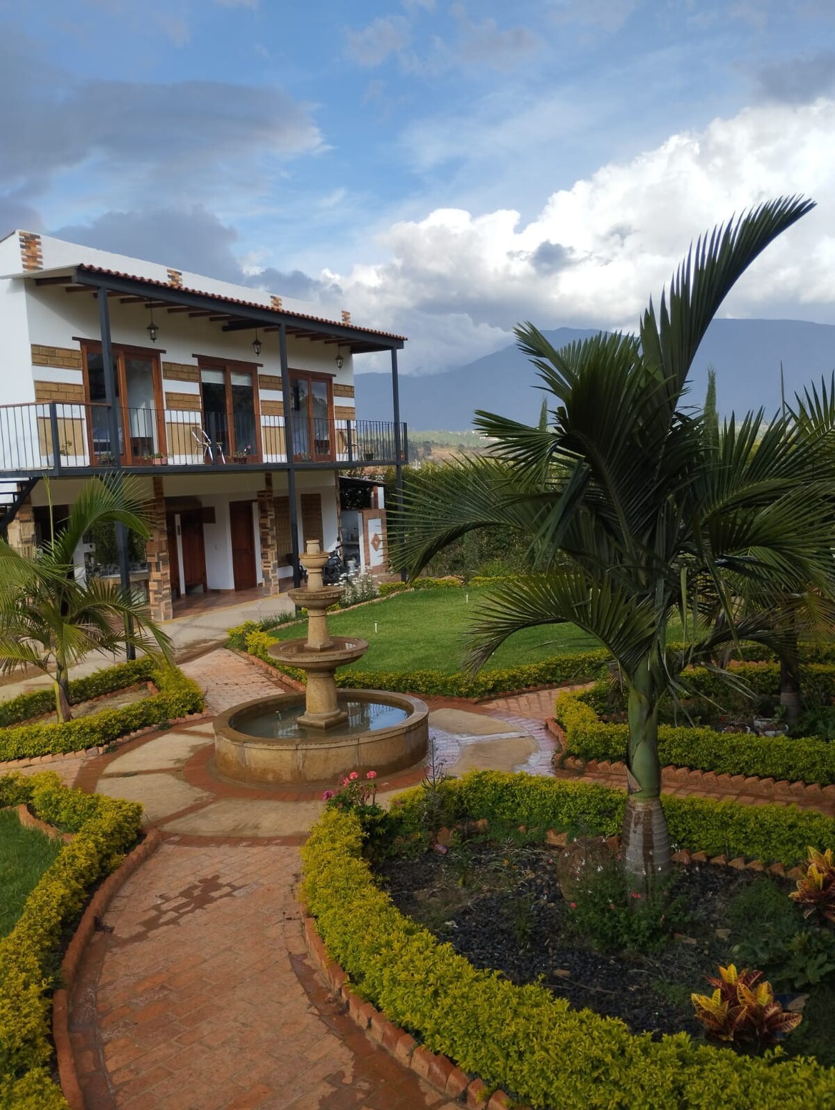 hotel pliosaurio campestre habit pareja