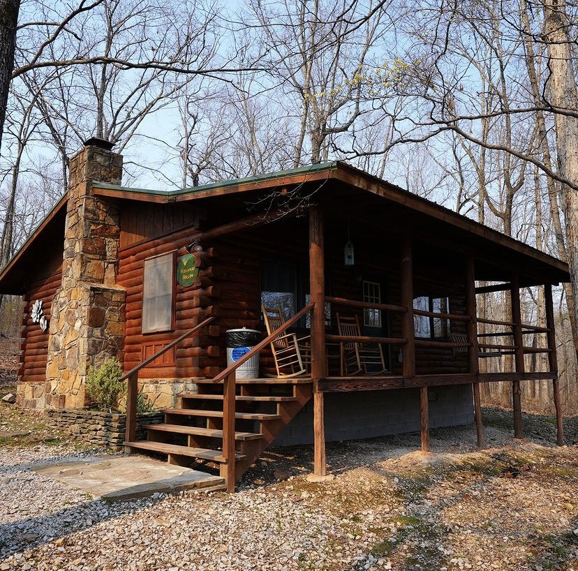 Buffalo River Outfitters—Hideaway Hollow