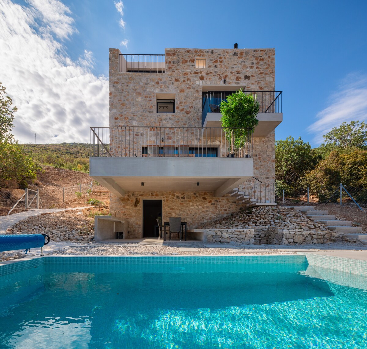 Pool Villa Rogac, Vis