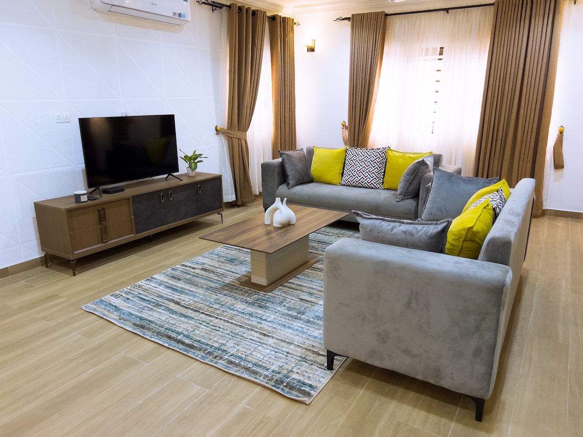 Spacious 3 bedroom apartment in Tema Community 25