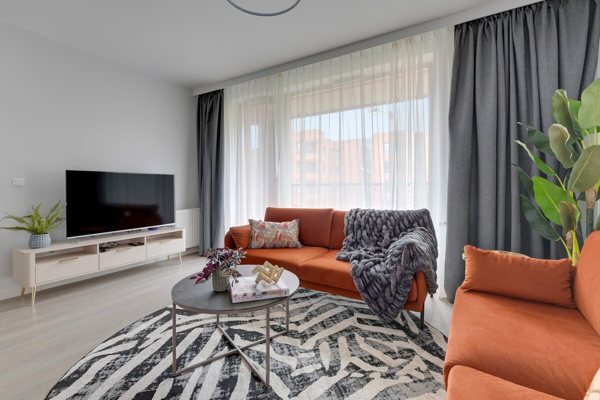 Modern 3-bedroom apartment with parking