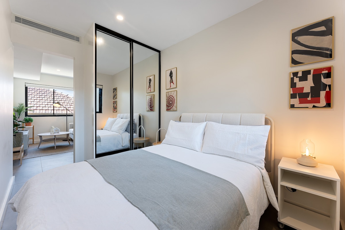 Home Away in Dulwich Hill - HS3