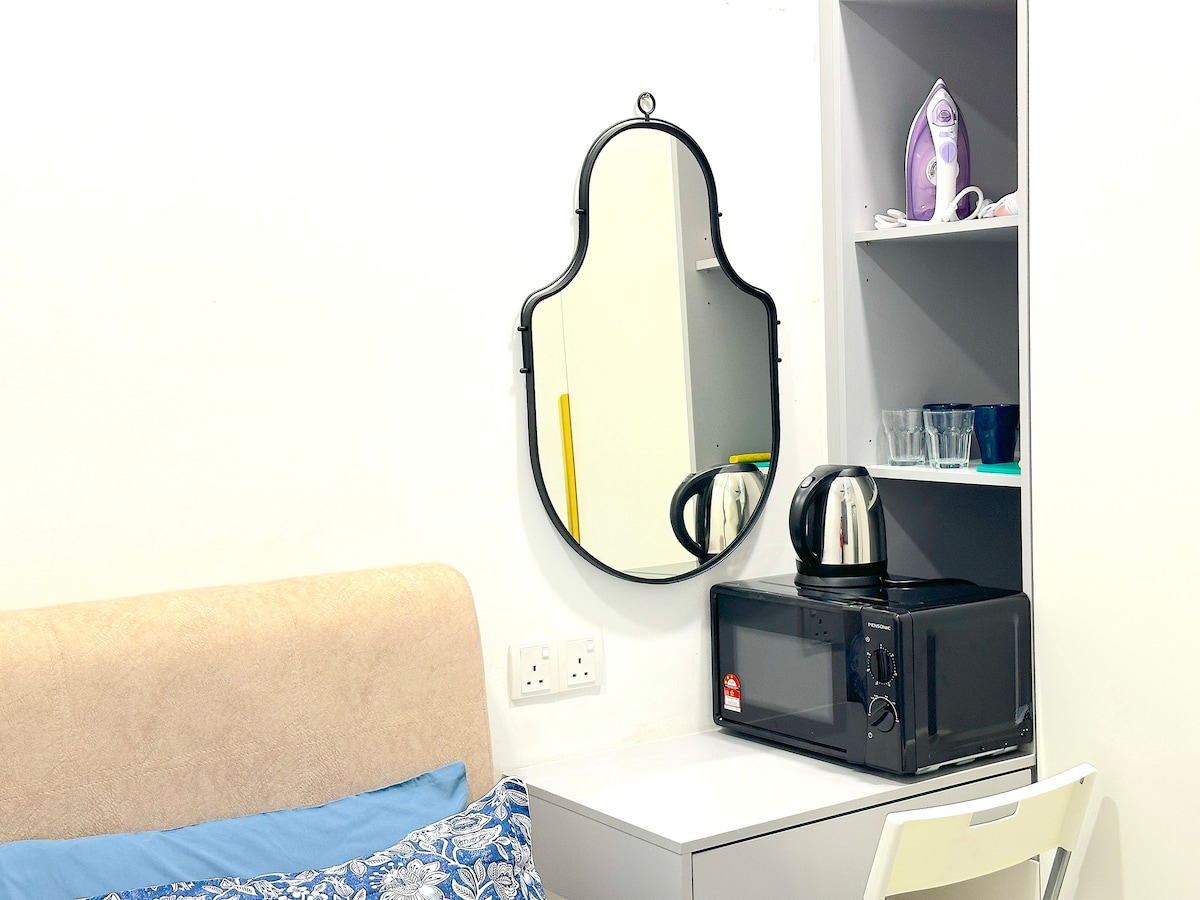 吉隆坡内湖套房豪华标准双人床单间公寓@ Neu Suites