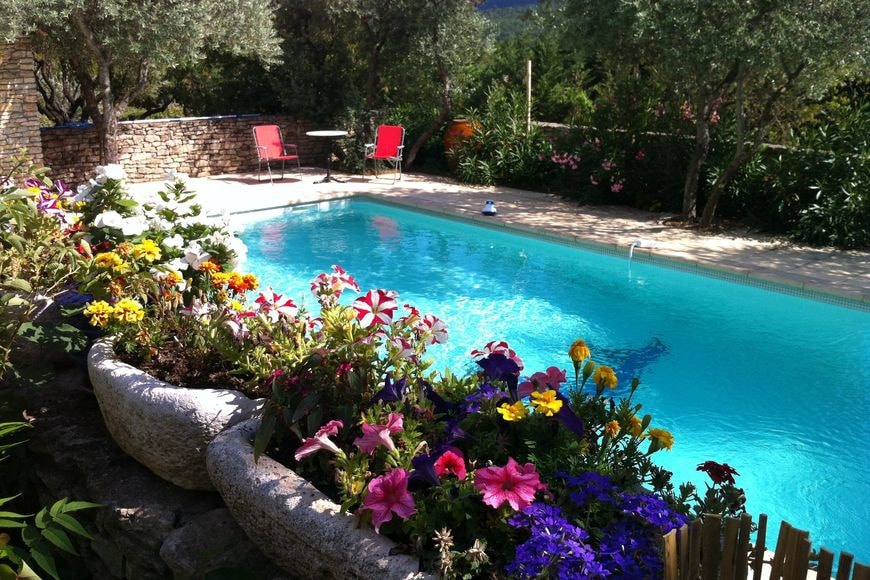 Provence house with swimming pool (New listing!)