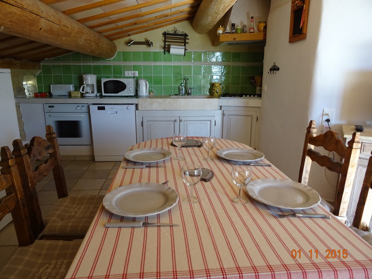 Gîte avec piscine en Provence