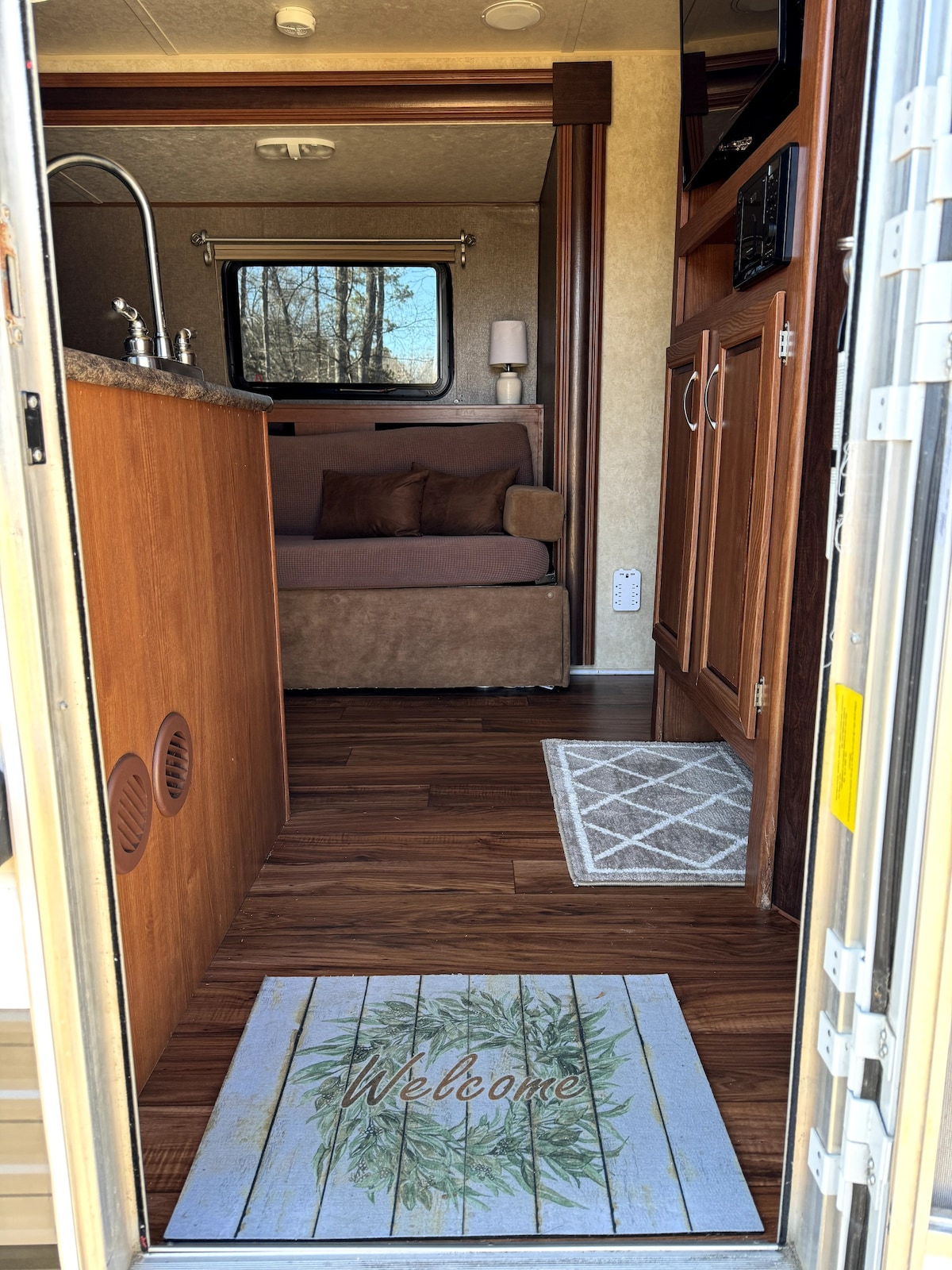 Cozy Waterfront RV Site for Masters Week