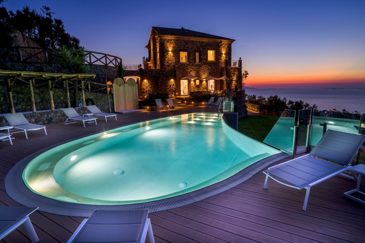 Villa Breathtaking view near Nerano