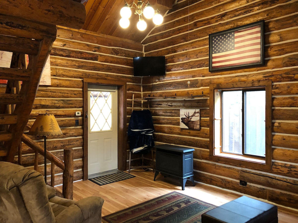 Black Bear Cabin