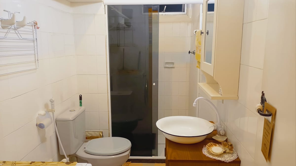 Apartamento "Quarto e Sala" - Bairro 02 de Julho