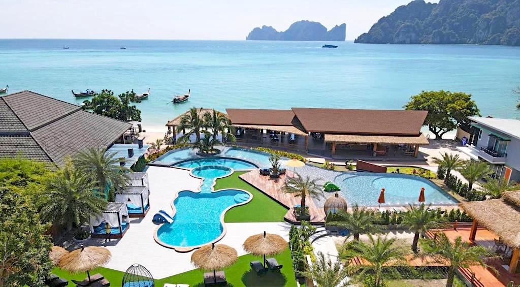 PhiPhi Island Suite w/ Hill View-CRW2C