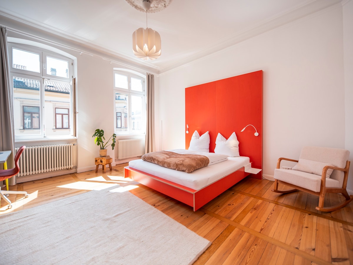 Bunter Hund Apartments: NEW | Central | Spacious