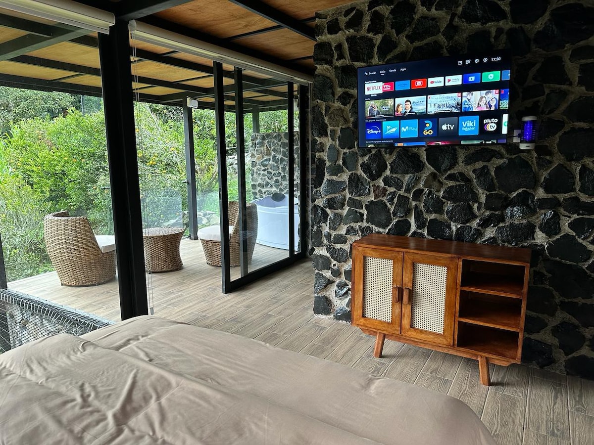 Baños Glamping Leonorè - Cabaña Orquídea