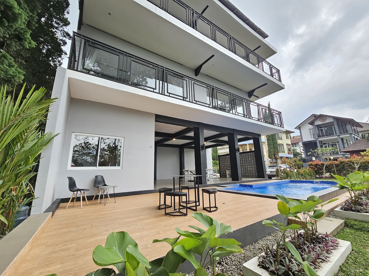 Villa Bandung Lembang With Private Pool