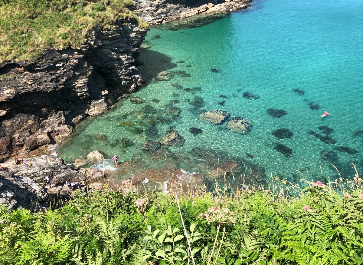 St Edwards Cottage, Tintagel