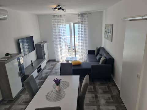 Apartman 40m distance from sundy beach
