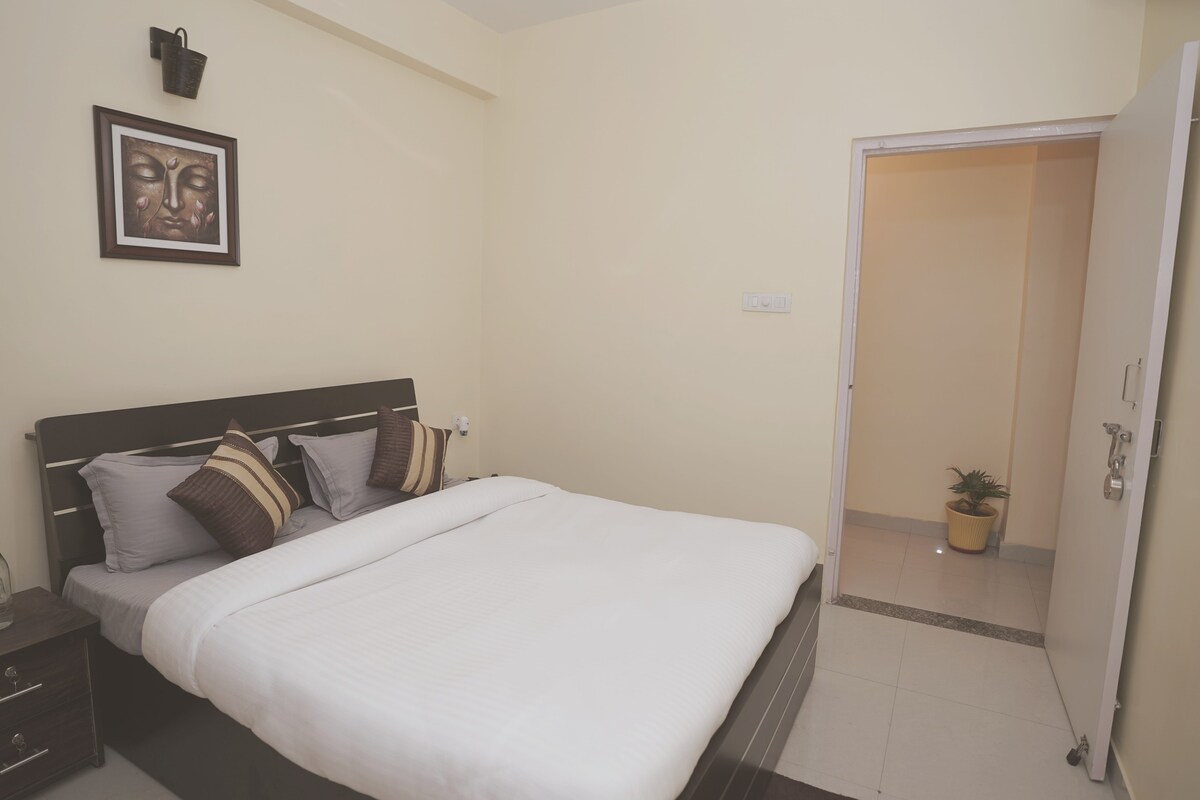 Gateway to Kashi - Two Bedroons shared Flat