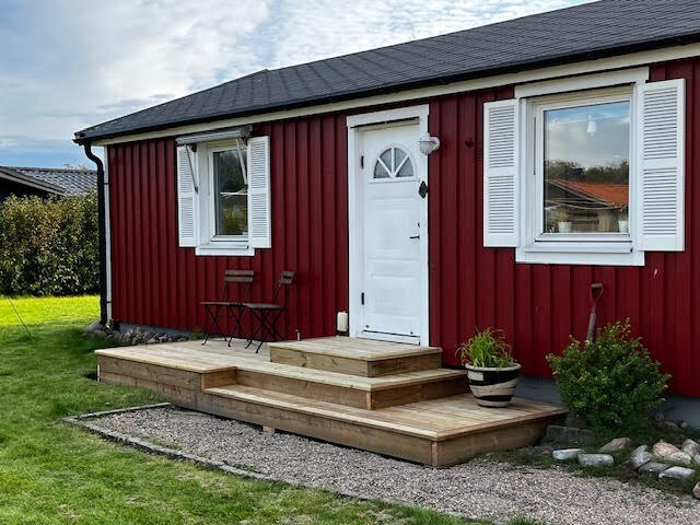 Strandnära sommarhus i Björkäng