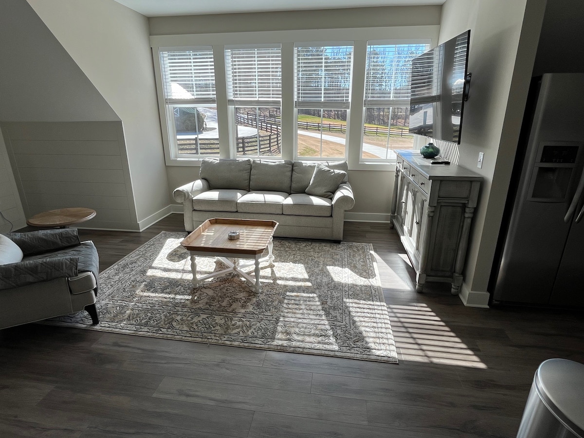 Furnished Suite near Peachtree City