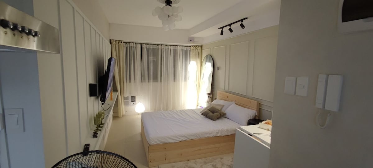 Condo in Quezon City (2-3 pax)