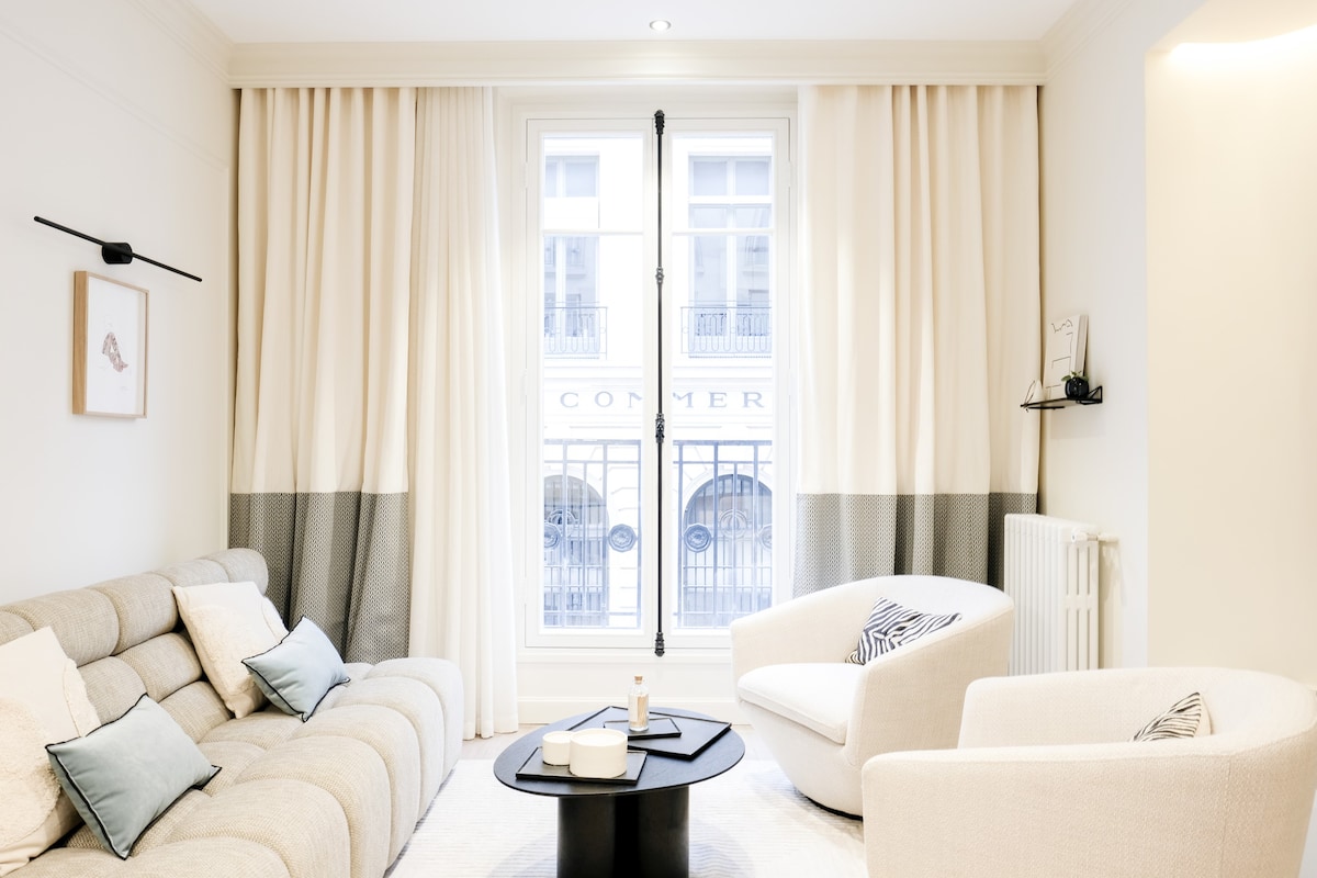 Bel appartement sur le Champs Elysées