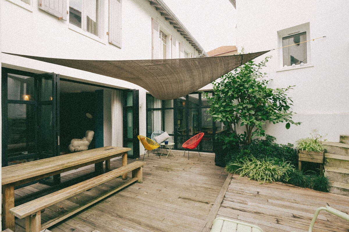 Maison à Biarritz •Bassin •patio