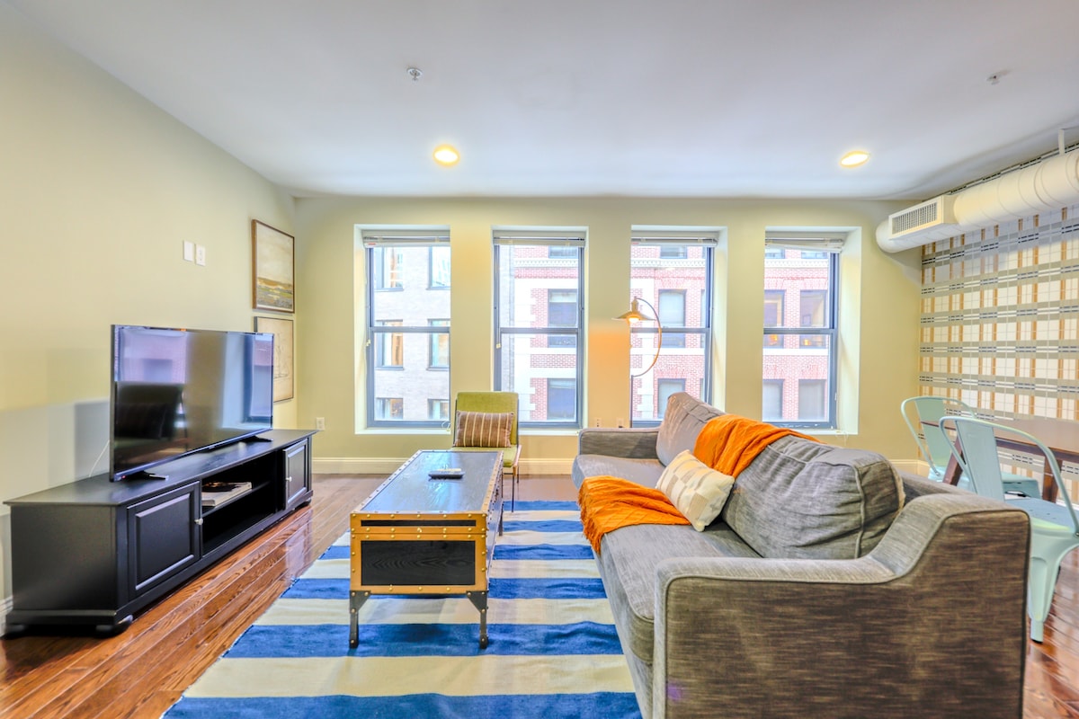 Lux 2br in the Heart of FIDI!