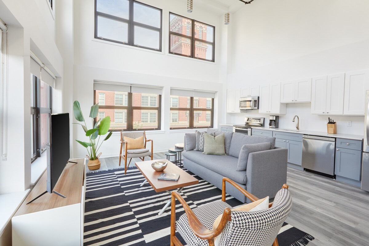 Locale North Broad | Lofted Two Bedroom Apartment
