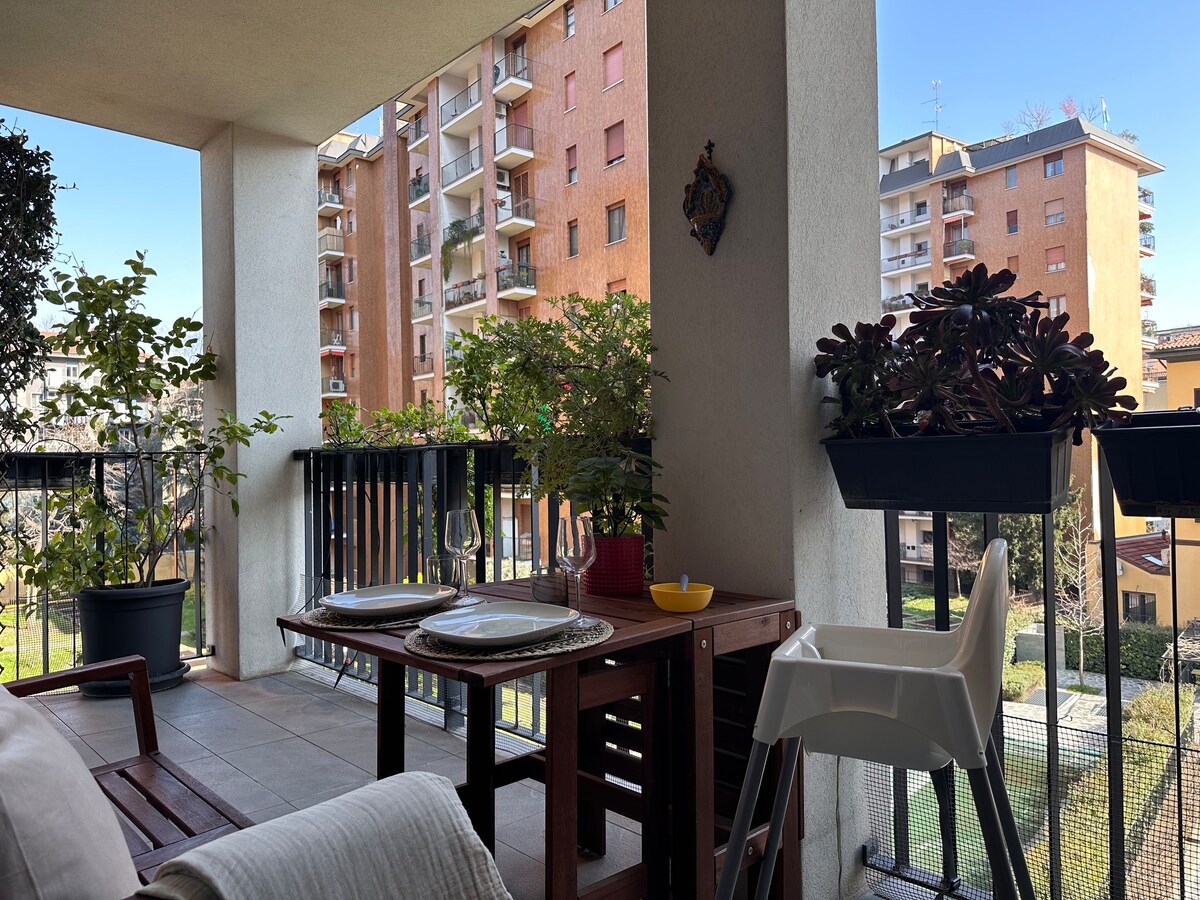 Homeby - Apartment with swimming pool near Navigli