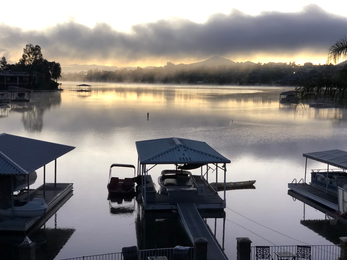 Lakefront Getaway