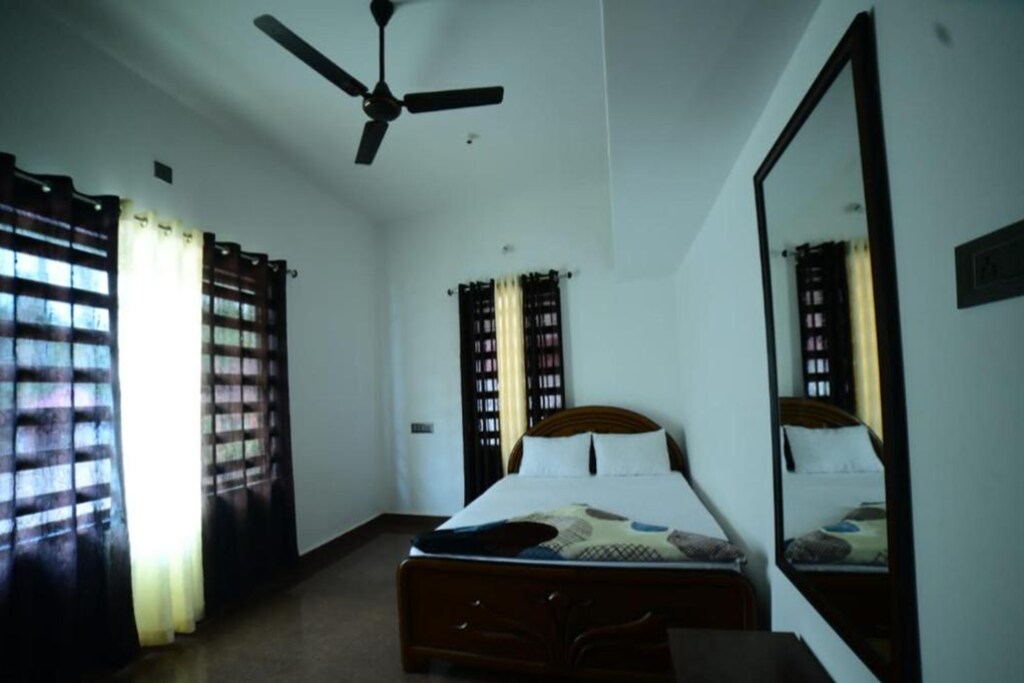 Deluxe Cottage at Virajpet