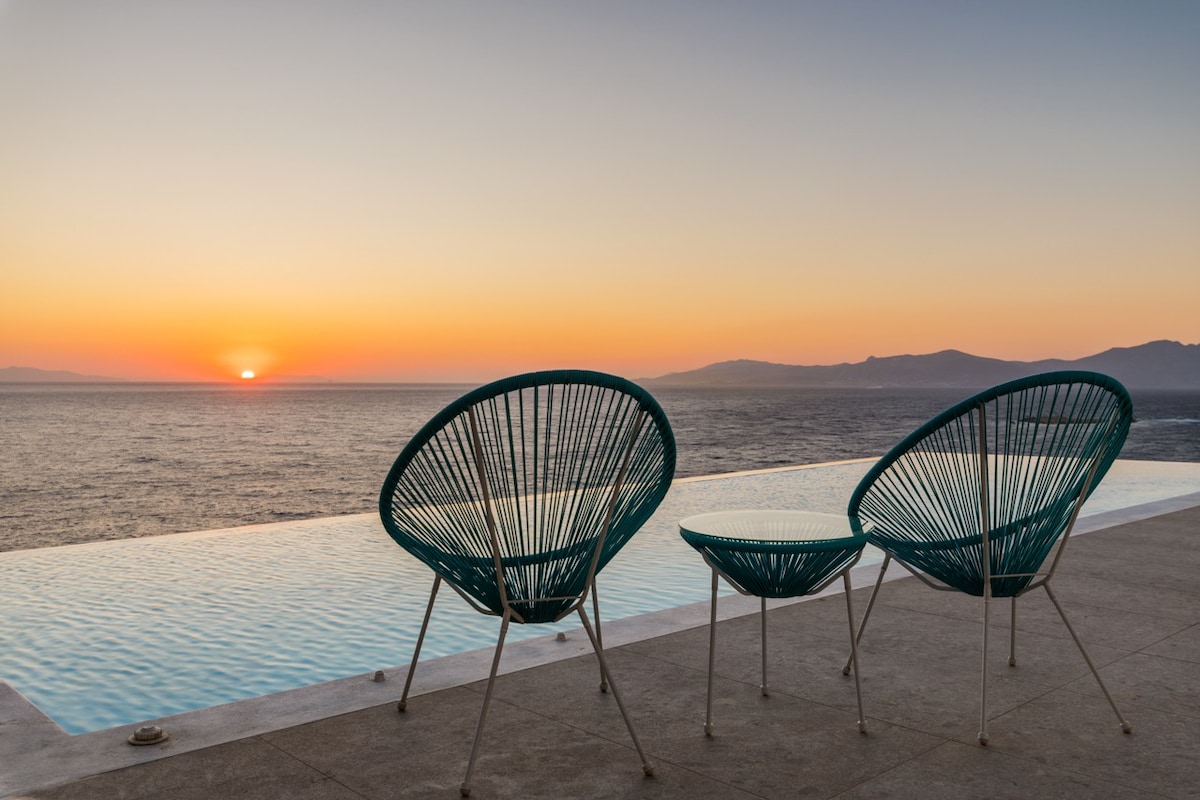 Blue Infinity Villa -Sea & Sunset View-