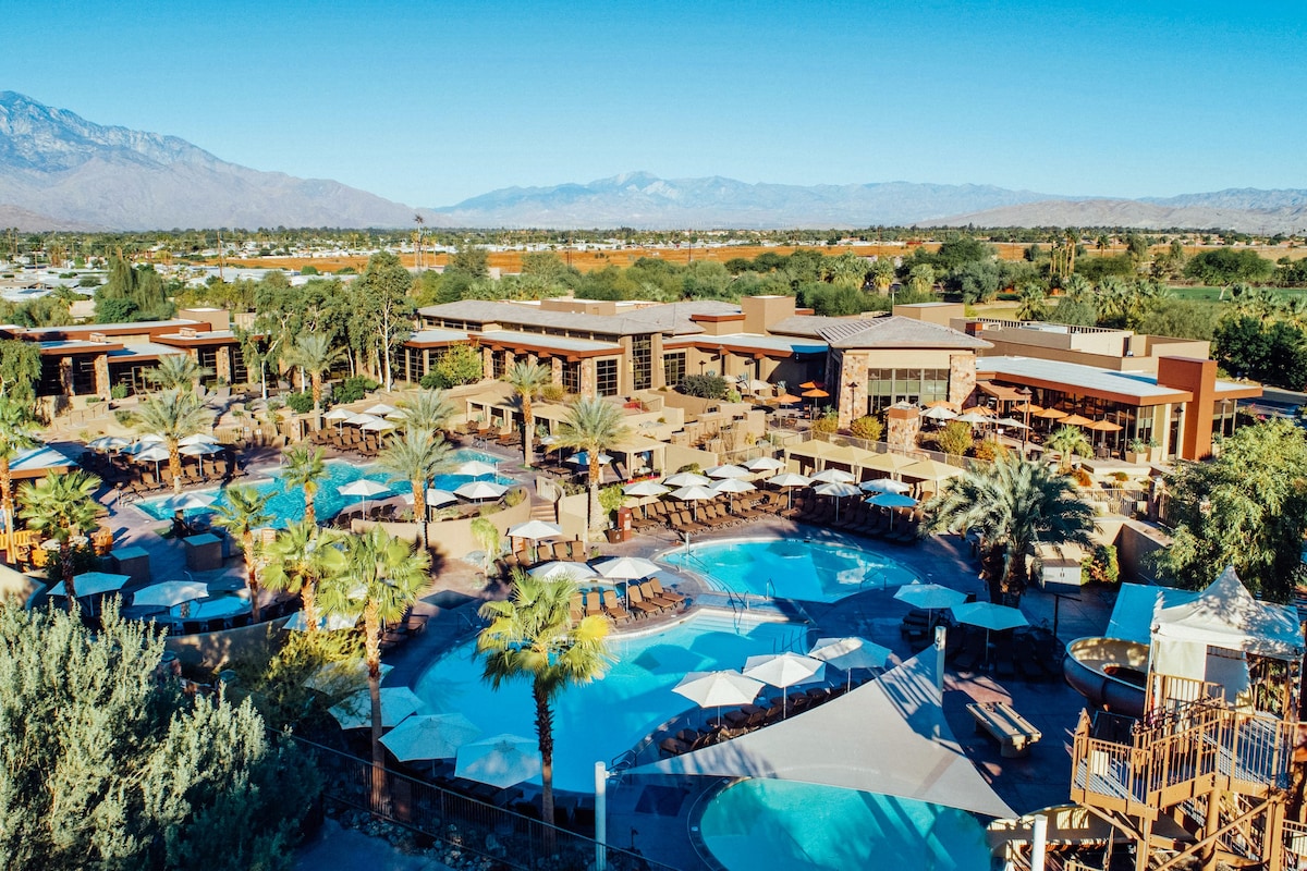 Luxury 2BR Coachella Villa - FREE WEEK!