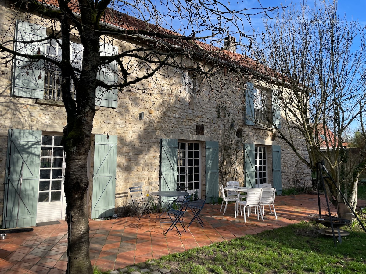 Maison de caractère, conviviale