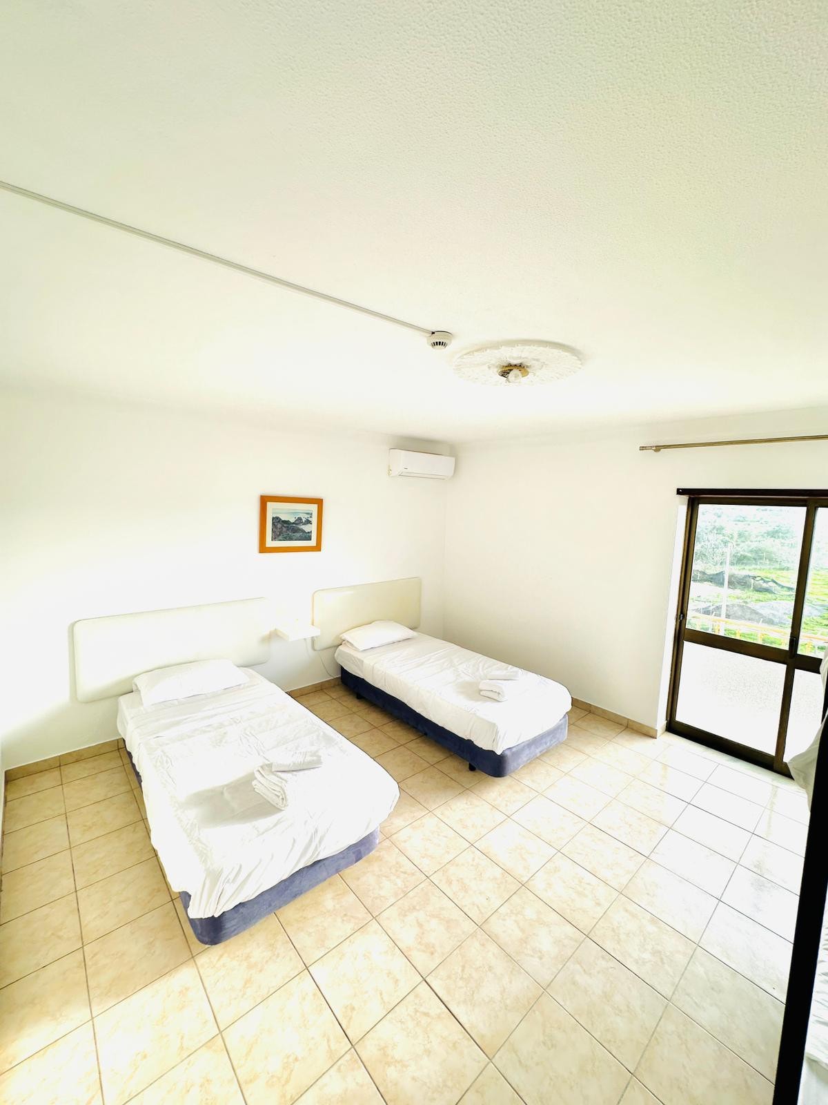 Cozy & private family Room in Portimao. Algarve
